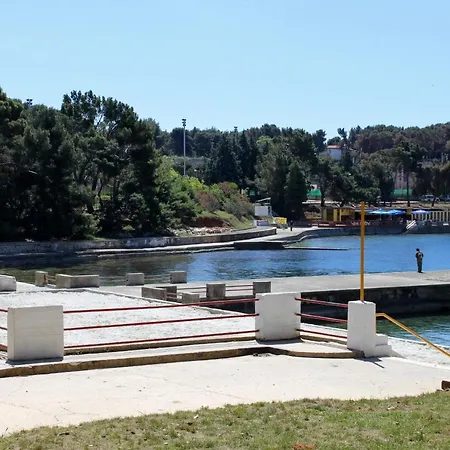 Appartement With A Parking Space - 13416 Pula